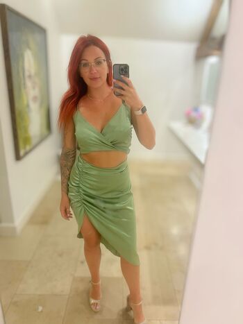 Full leaked Brokenhalos private onlyfans photo