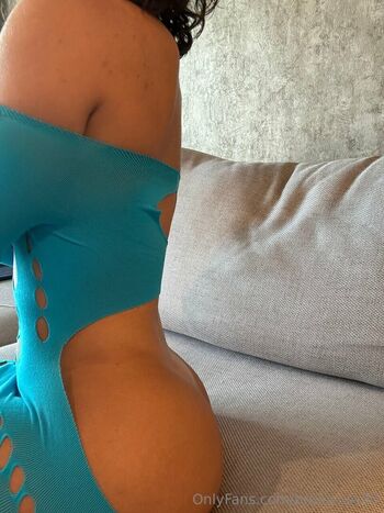 Full leaked Bruluccas private onlyfans photo