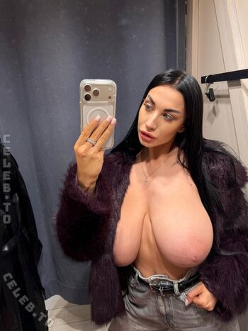 Full leaked Busty emma private onlyfans photo