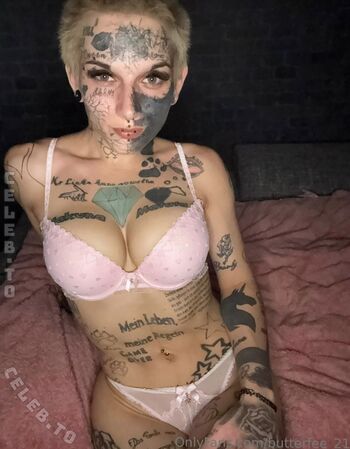Full leaked Butterfee private onlyfans photo