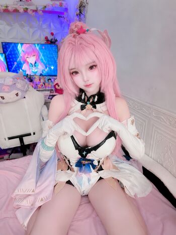 Full leaked Caeshy s private onlyfans photo
