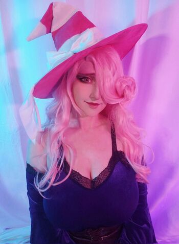 Full leaked Cannolicat private onlyfans photo