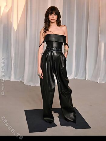 Full leaked Cara delevingne private onlyfans photo