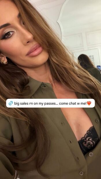 Full leaked Carmella private onlyfans photo
