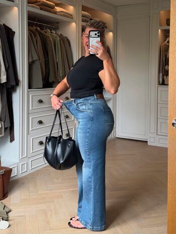 Full leaked Carys whittaker private onlyfans photo