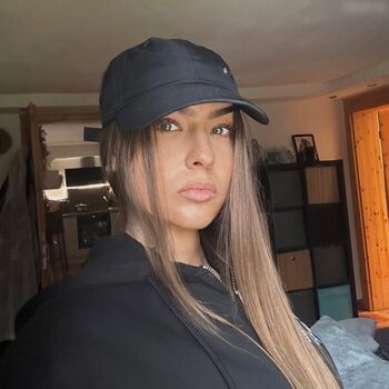 Full leaked Celinegbl private onlyfans photo