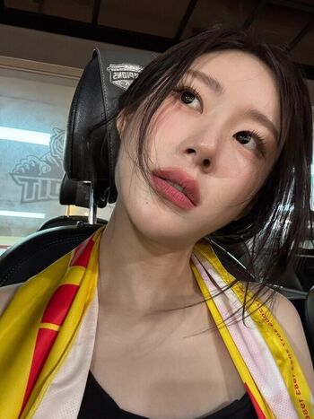 Full leaked Chaeryeong page private onlyfans photo