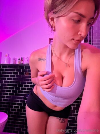 Full leaked Cheleche  page private onlyfans photo