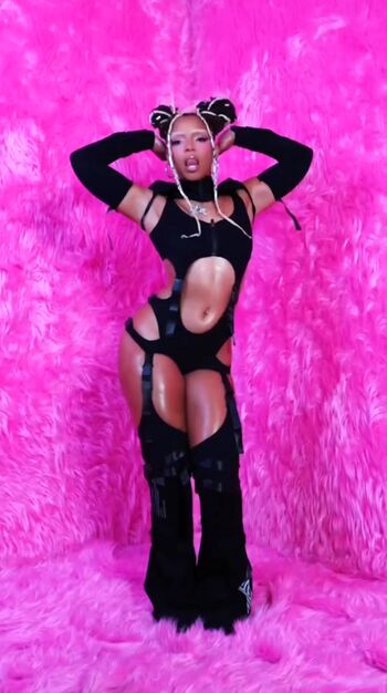 Full leaked Chloe bailey page private onlyfans photo