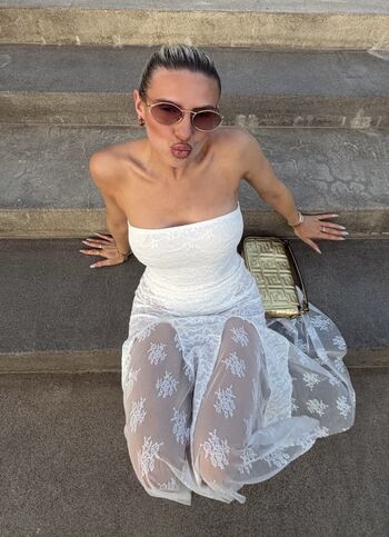 Full leaked Chloe burrows page private onlyfans photo