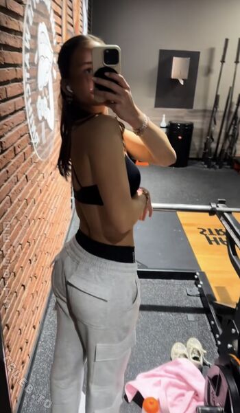 Full leaked Clairemaele page private onlyfans photo