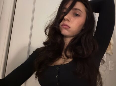 Full leaked Clairo page private onlyfans photo