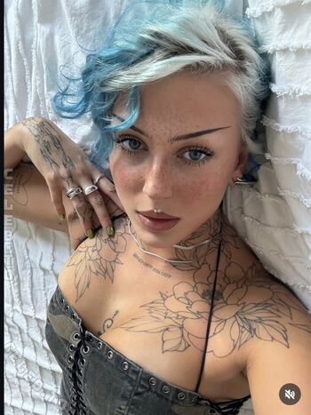 Full leaked Cloudy dj private onlyfans photo