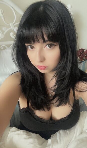 Full leaked Cloudy page private onlyfans photo