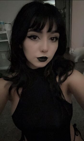 Full leaked Cloudy page private onlyfans photo