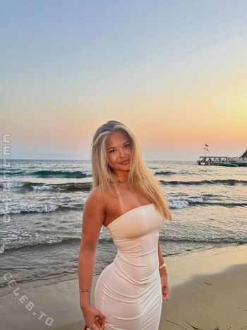 Full leaked Cocobasics private onlyfans photo