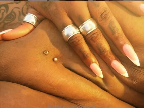 Full leaked Colecurve page private onlyfans photo