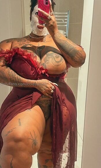 Full leaked Colecurve page private onlyfans photo