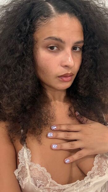 Full leaked Cxrilynne page private onlyfans photo