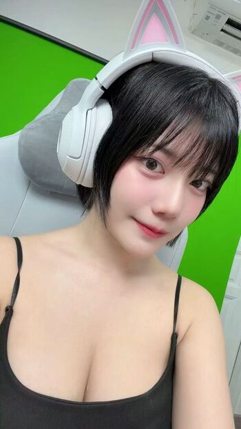 Full leaked Dangomeaw private onlyfans photo