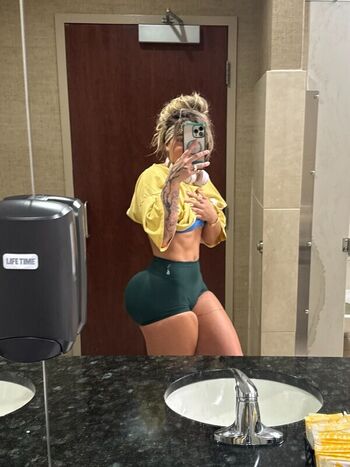 Full leaked Danielle cooper  page private onlyfans photo