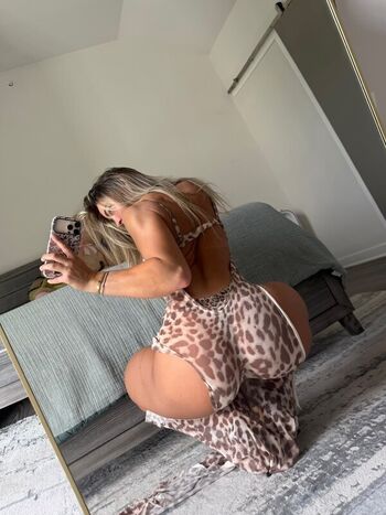Full leaked Danielle cooper private onlyfans photo
