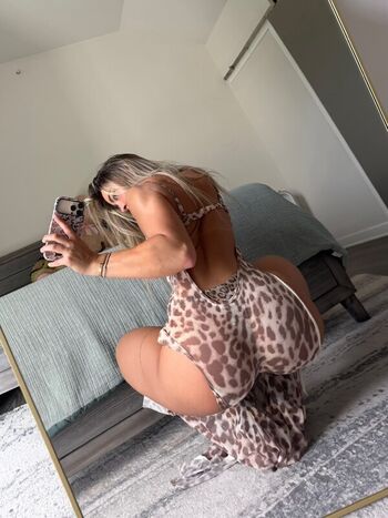 Full leaked Danielle cooper private onlyfans photo