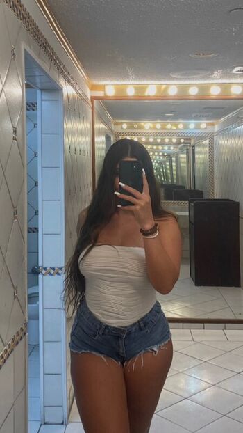 Full leaked Danielleberry page private onlyfans photo