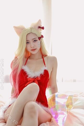 Full leaked Dear chuu  page private onlyfans photo