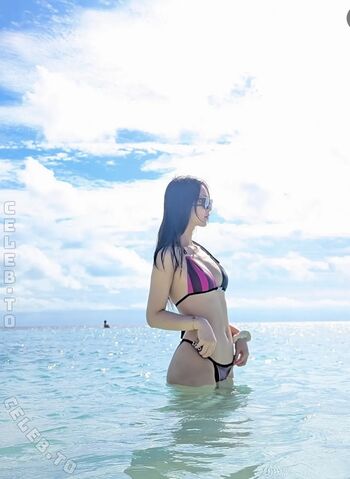 Full leaked Dear chuu  page private onlyfans photo