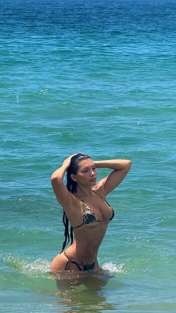 Full leaked Deemah private onlyfans photo