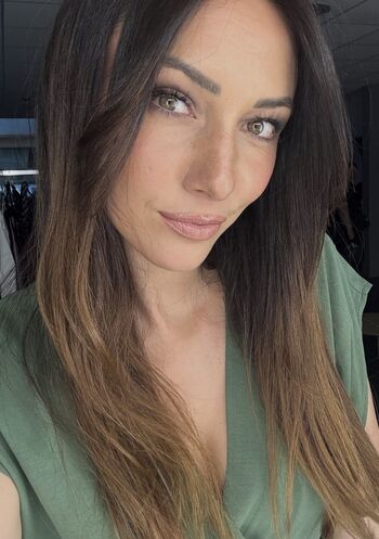 Full leaked Delphine wespiser page private onlyfans photo