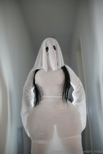 Full leaked Demonmika private onlyfans photo