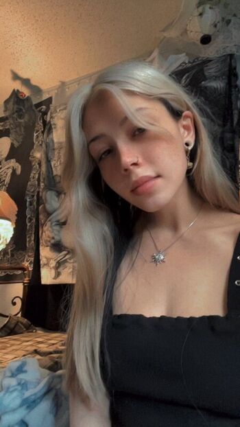 Full leaked Demonxbae private onlyfans photo