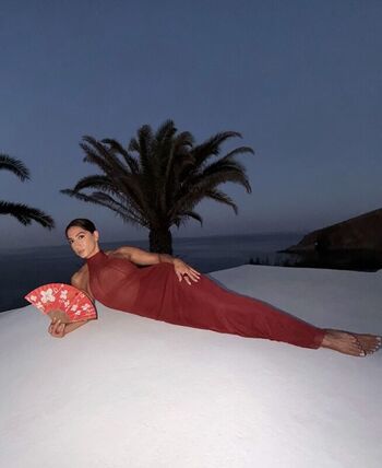 Full leaked Denizzaksoy private onlyfans photo