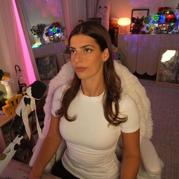 Full leaked Develique page private onlyfans photo