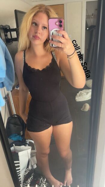 Full leaked Dinmammis page private onlyfans photo