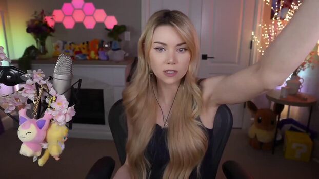 Full leaked Dizzykitten page private onlyfans photo