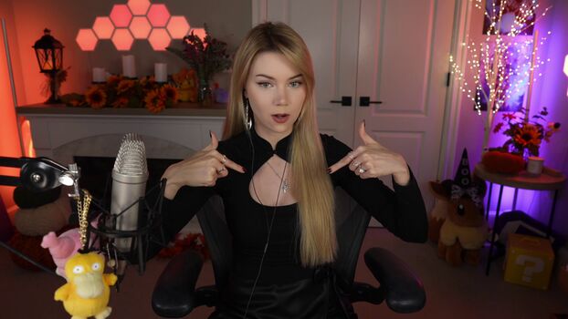 Full leaked Dizzykitten page private onlyfans photo