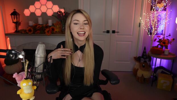 Full leaked Dizzykitten page private onlyfans photo