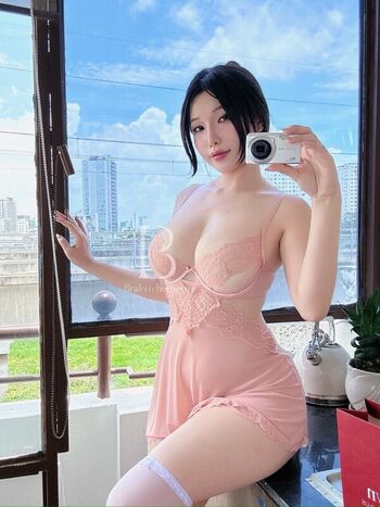 Full leaked Duyenn hipp  page private onlyfans photo