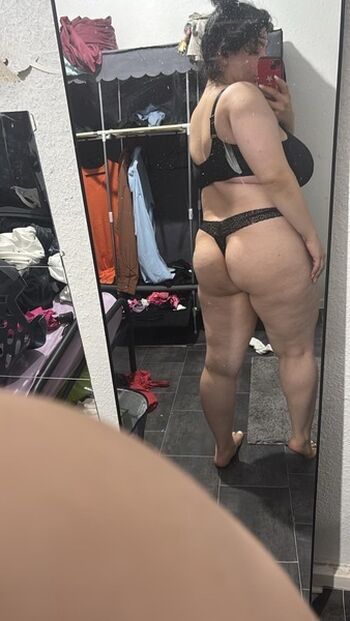 Full leaked Ebruuuu private onlyfans photo