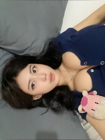 Full leaked Ejahazel page private onlyfans photo
