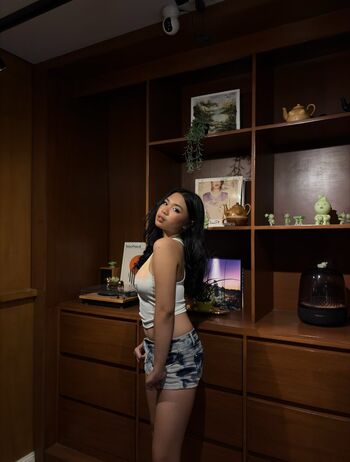 Full leaked Elara lyyy page private onlyfans photo
