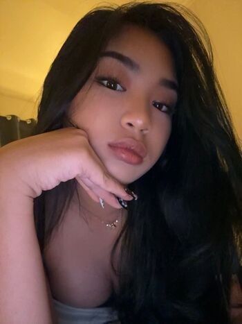 Full leaked Elara lyyy page private onlyfans photo