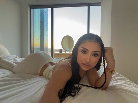 Full leaked Elara private onlyfans photo