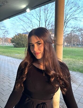 Full leaked Elarasweety private onlyfans photo