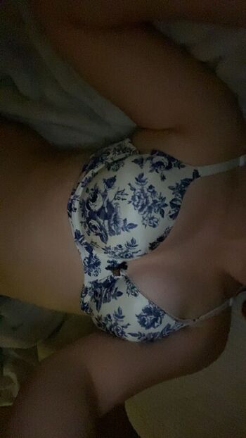 Full leaked Elarrrrra page private onlyfans photo