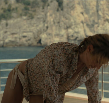 Full leaked Elizabeth debicki page private onlyfans photo