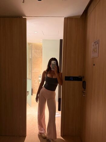 Full leaked Elizabethxpang page private onlyfans photo